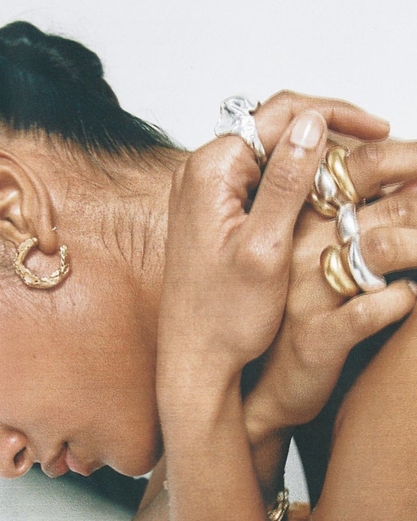 Показываем самые модные обручальные кольца этого сезона