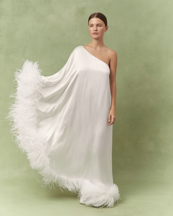 Актуальные платья на свадьбу и роспись до