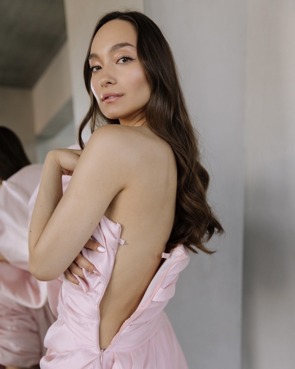 Интервью с невестой: о розовом платье, банкете