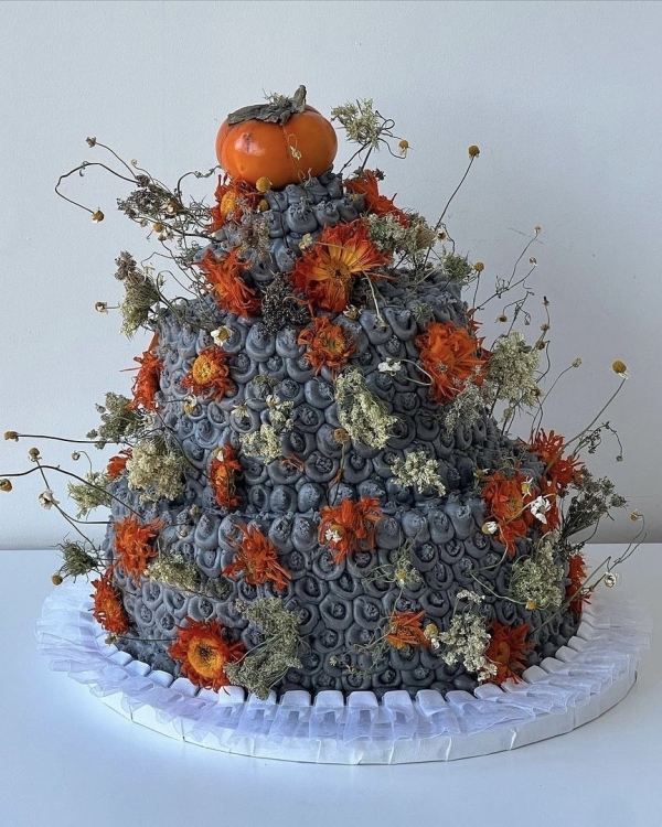 30 дизайнерских свадебных тортов, которые даже резать