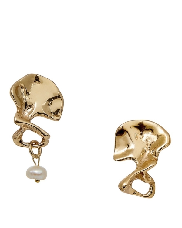 10 жемчужных серег для образа невесты