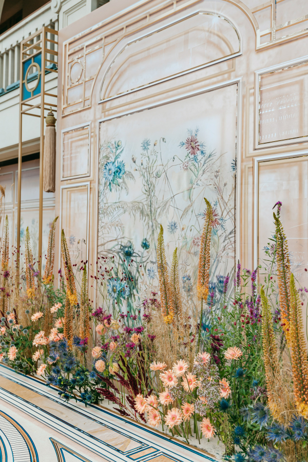 Декораторы ABOUT YOU