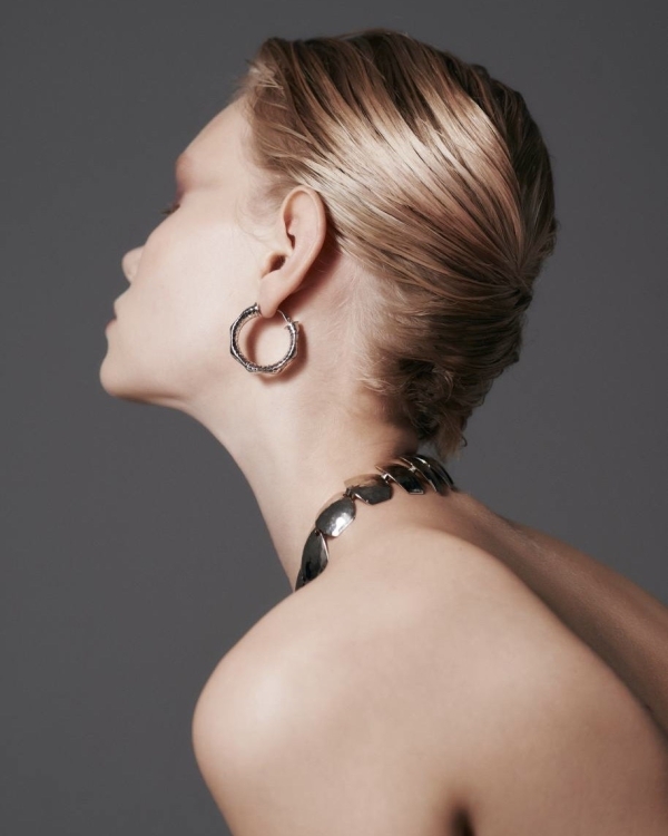 Какие пучки делать невестам в 2023 году?