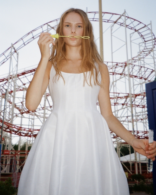 Актуальные платья на свадьбу и роспись до