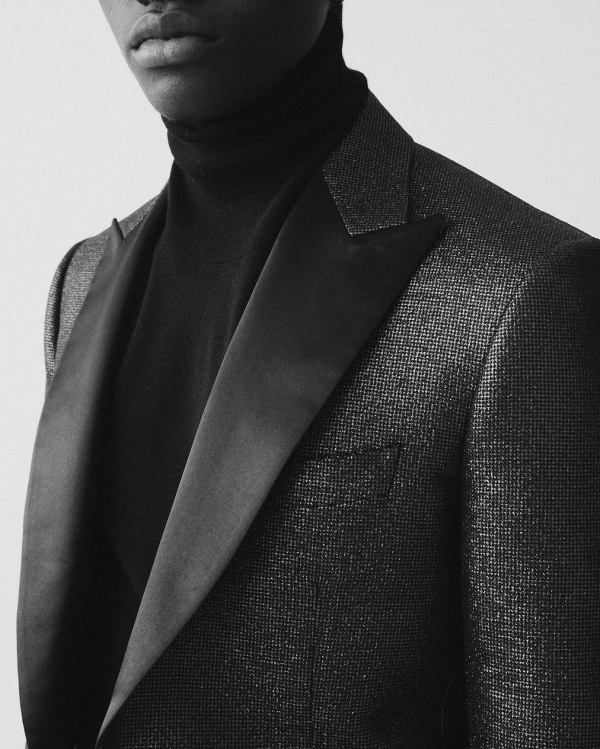 Где искать мужской костюм: лучшие ателье Москвы