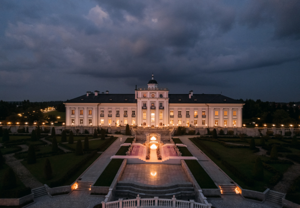 Декораторы ABOUT YOU