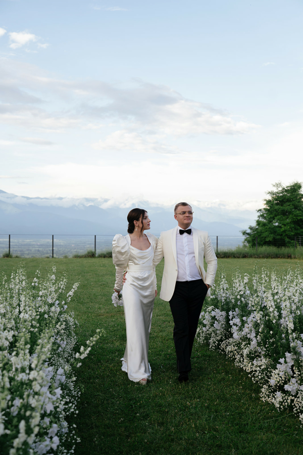 Свадебная церемония в Грузии с видом на