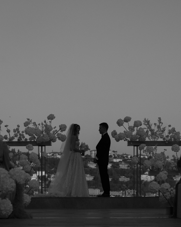 Белоснежная свадьба с видом на Босфор