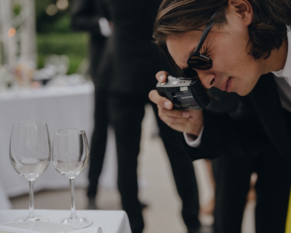 Свадьба среди виноградников в грузинском отеле Vazisubani