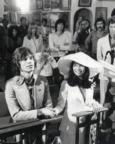 Как собрать свадебный образ в духе Бьянки