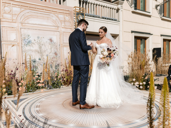 Декораторы ABOUT YOU