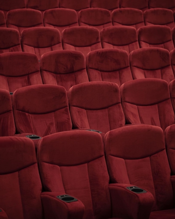 Как отметить свадьбу вдвоем в 2024?