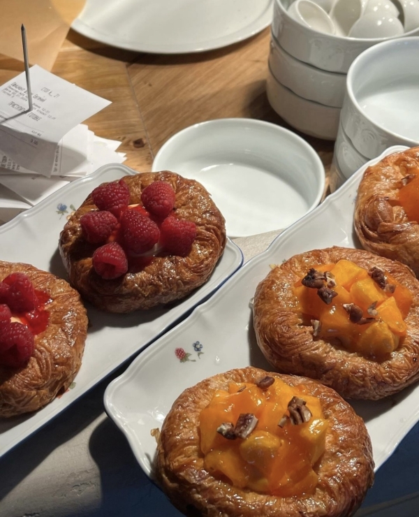 Вечер с Дэвидом Боуи, греческий сарган в