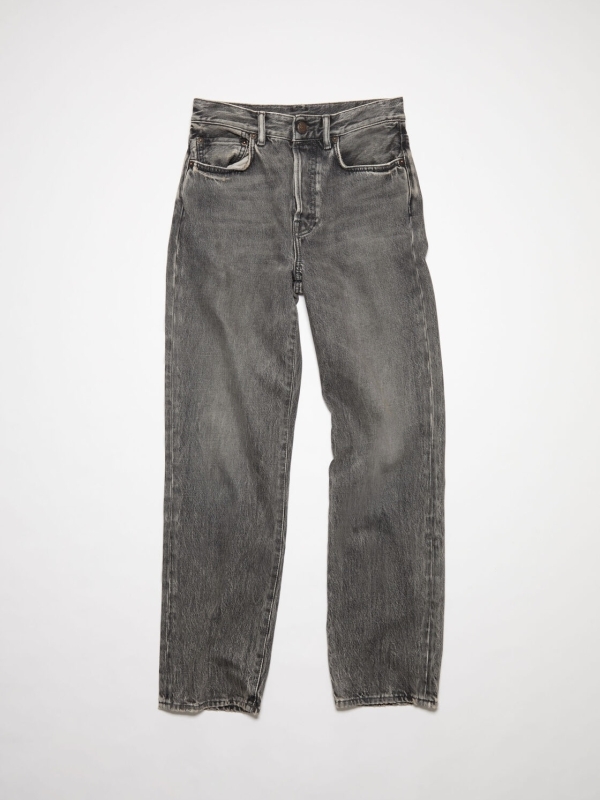 Забудьте о черном и синем дениме —