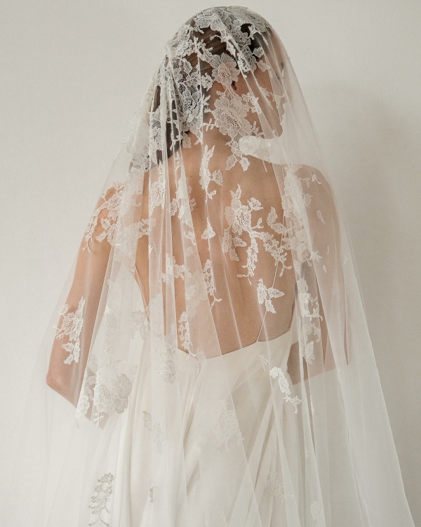 «Детали, крой, ткань — все это не