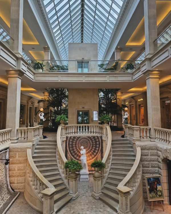 Самые красивые загсы Москвы