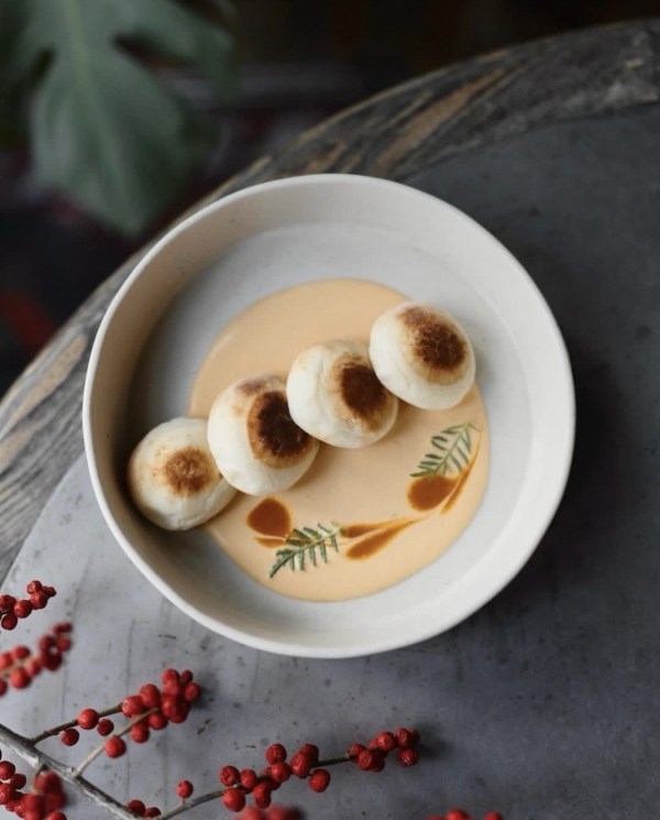 Амфитеатр в «ГЭС-2», библиотека на Чистых прудах