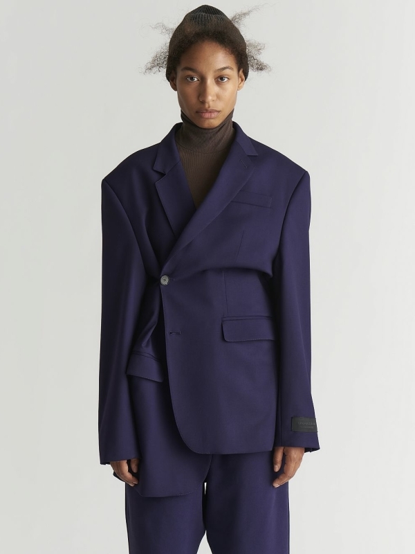 Не знаете, где покупать стильную одежду? Вот