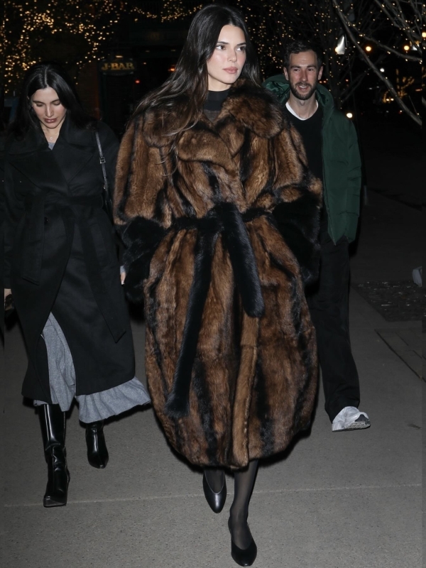 Одеваемся на зимнее свидание как самые стильные