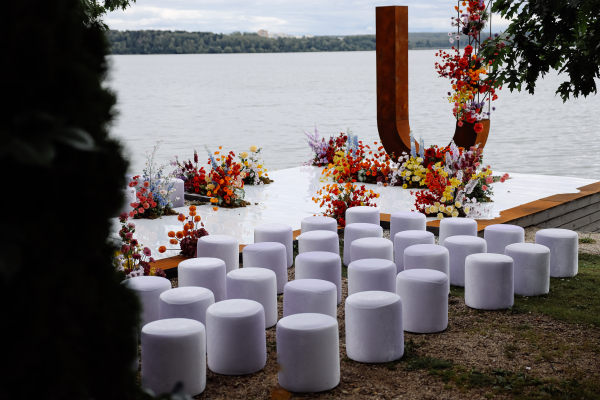 Их объединяют цветы: все о самых ярких