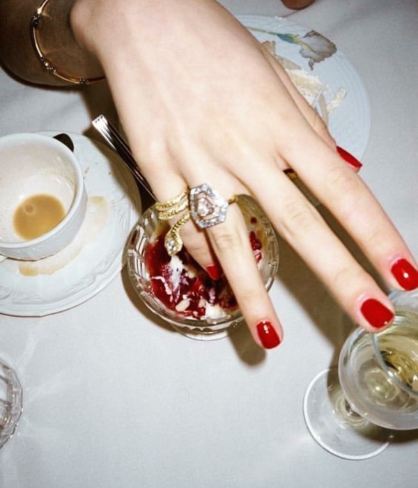 Wrong ring, wrong guy. Сколько должно стоить