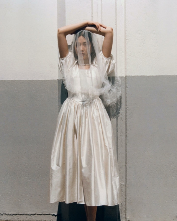 А надо ли приглашать их на свадьбу?