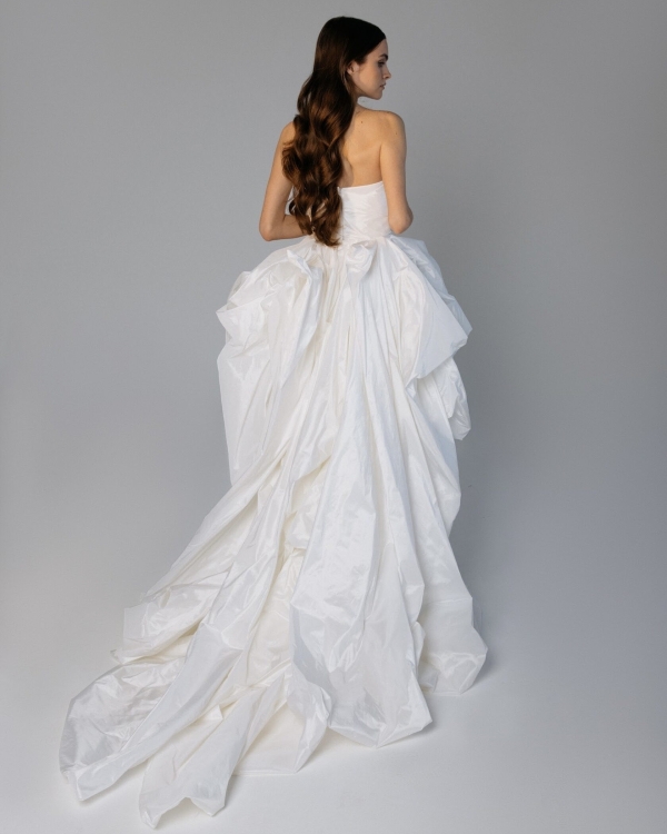 Где искать платье невесты в Санкт-Петербурге?