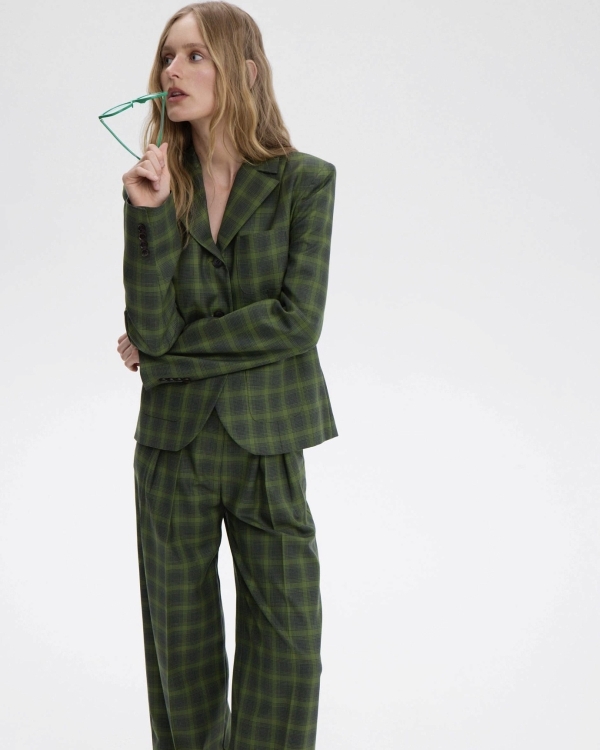 Возвращаем клетку в гардероб. Вот вещи, которые