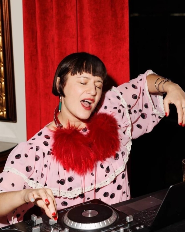 Эротический триллер в «Художественном», поэтический бурлеск в