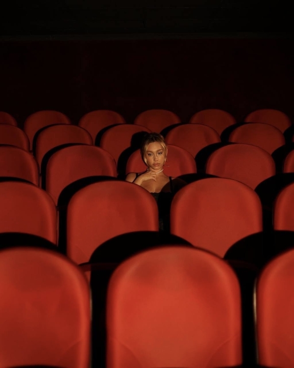 Увидимся в кино! 8 кинотеатров с богемной