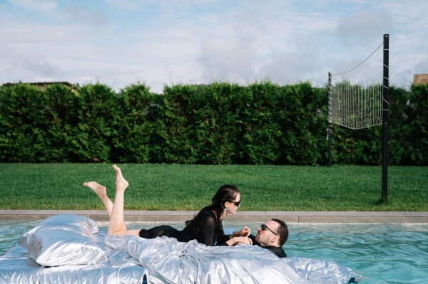 «Все самое лучшее — внутри». Арт-перформанс, красивая философия