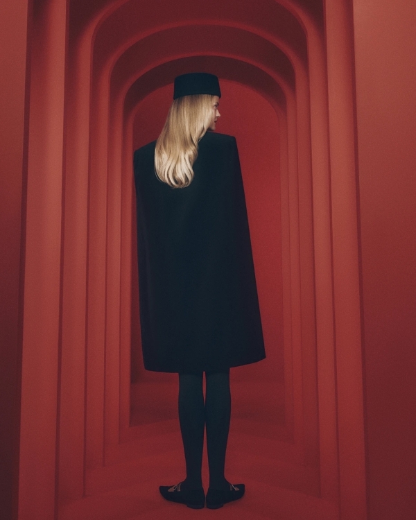 Что надеть поверх свадебного платья зимой