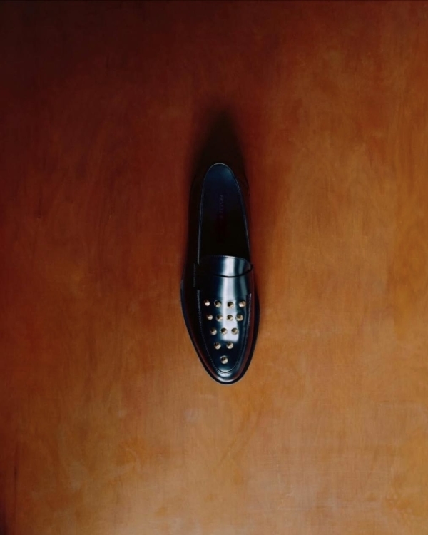 Клетка, вязаные галстуки и драматизм. Приемы с