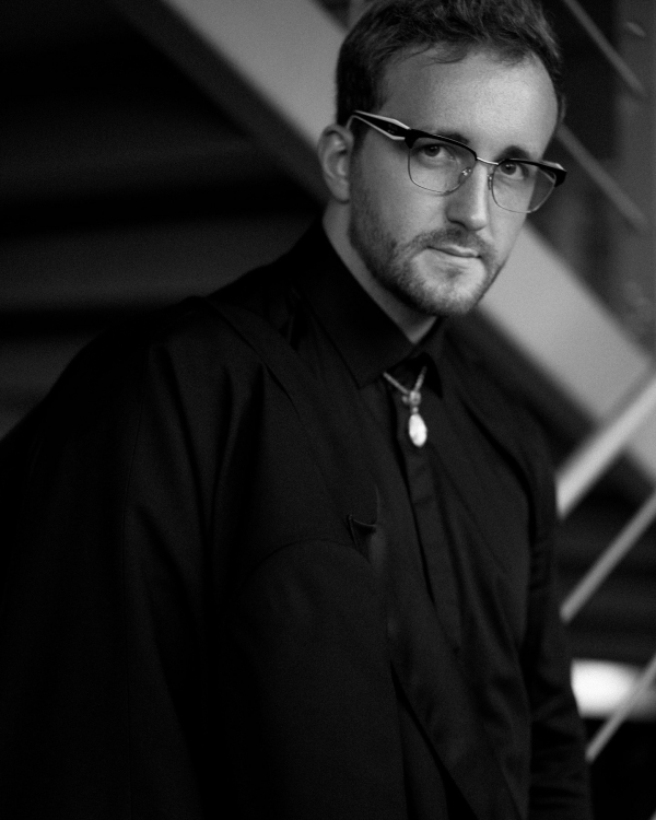 «Когда я начал говорить со сцены честно,