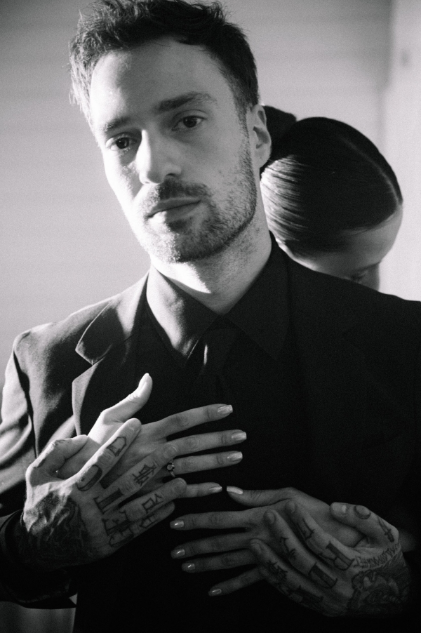 «Все самое лучшее — внутри». Арт-перформанс, красивая философия