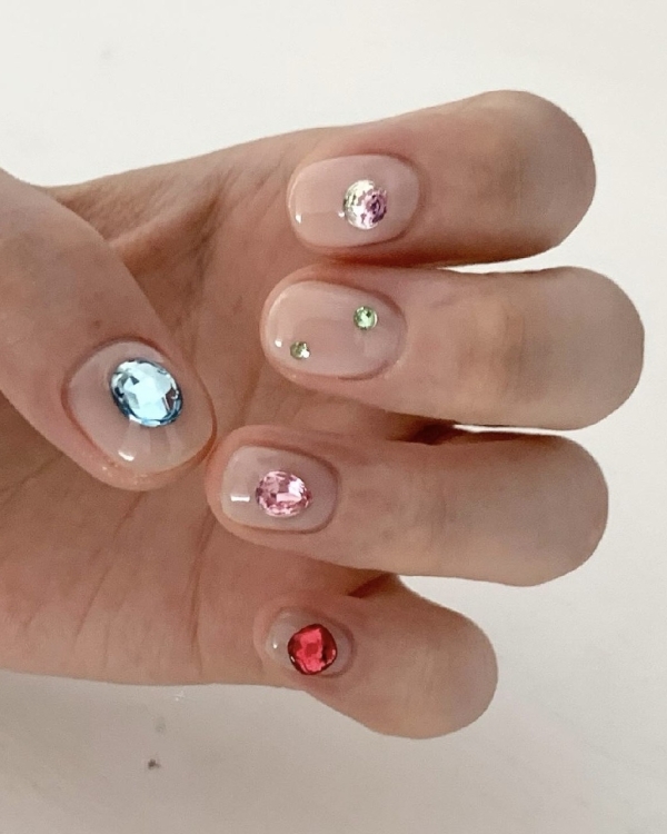 Не одними 3D-дизайнами едины: тренды зимнего свадебного