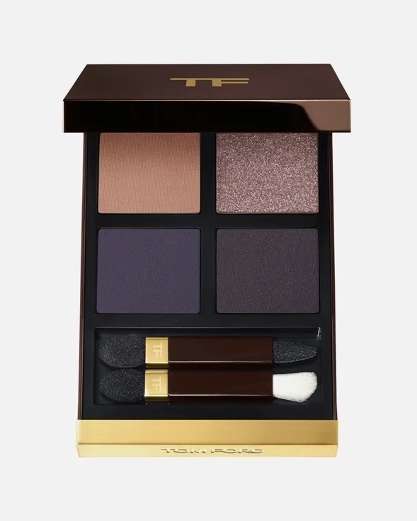 Любовь не имеет границ: что подарить девушке