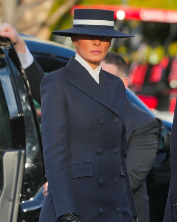 Рассматриваем второй первый выход Мелании Трамп в