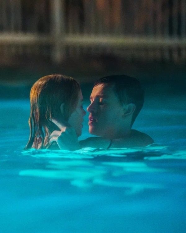 Эротический триллер в «Художественном», поэтический бурлеск в