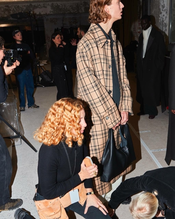 Клетка, вязаные галстуки и драматизм. Приемы с