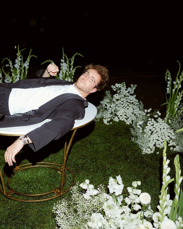 «Когда я начал говорить со сцены честно,