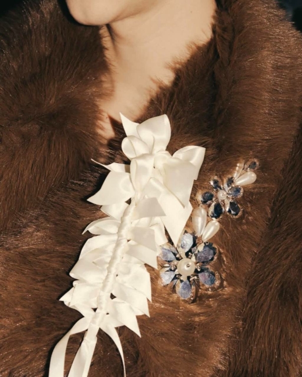 Как обыграть старый тренд на банты по-новому?