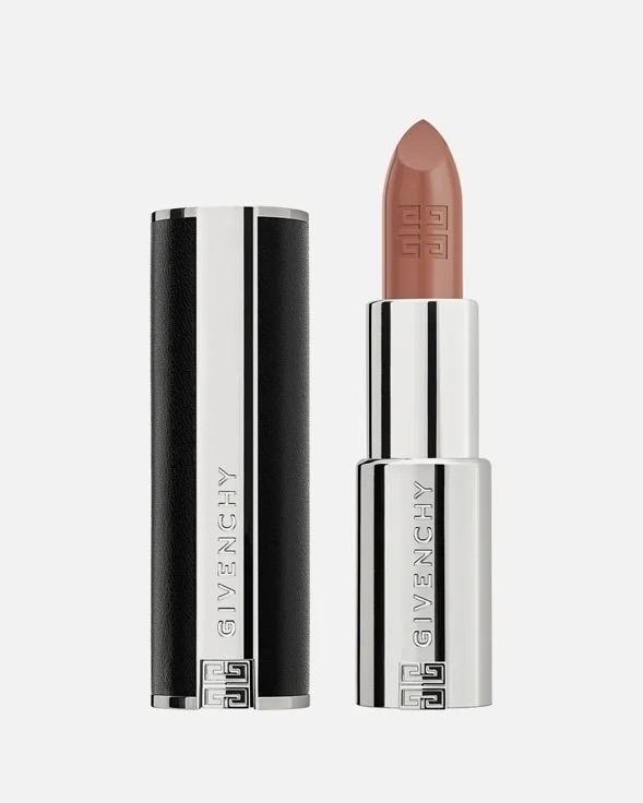 Любовь не имеет границ: что подарить девушке