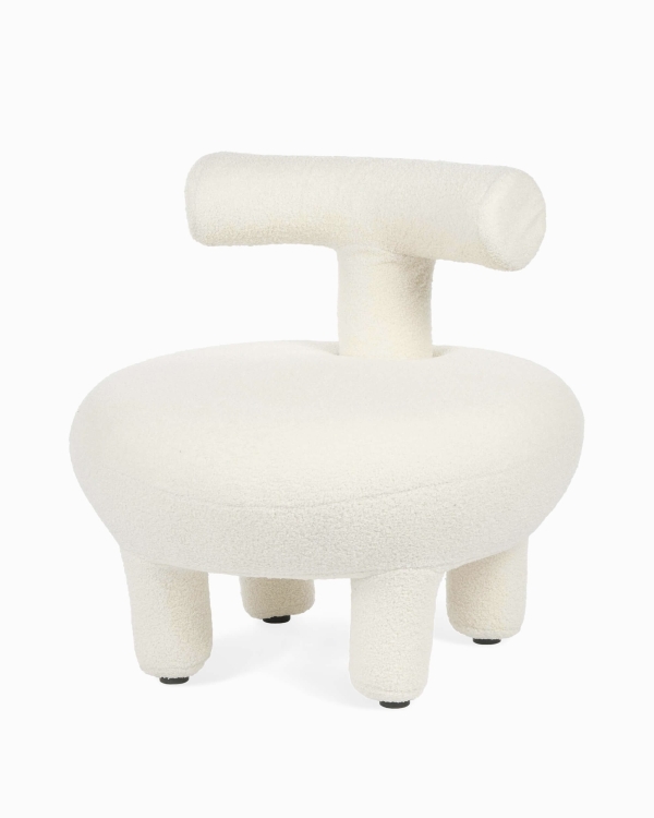 Любовь не имеет границ: что подарить девушке