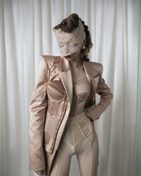 Аксессуары для образа невесты 2025: какие выбрать?