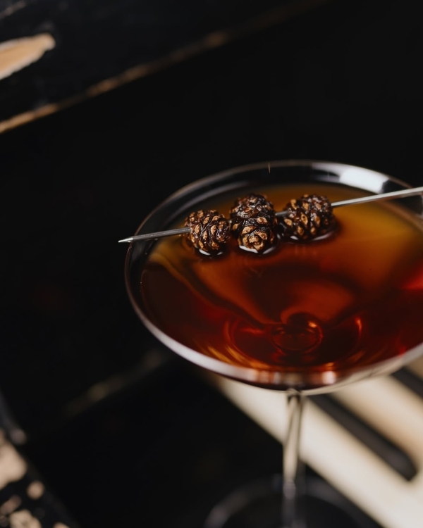 Эротический триллер в «Художественном», поэтический бурлеск в