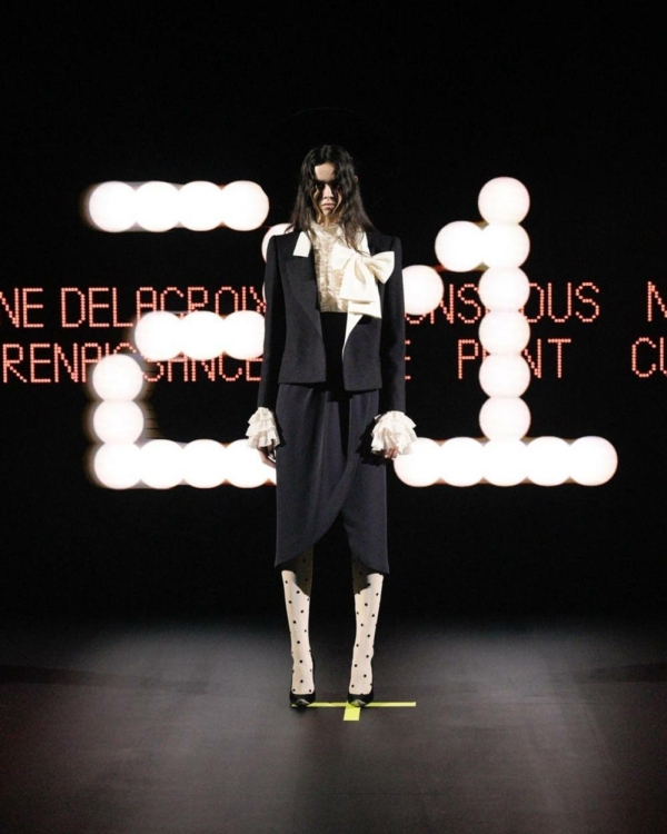 Фаты и вуали — все. У Алессандро