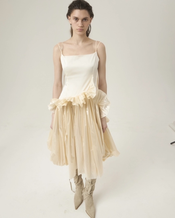 Какое свадебное платье выбрать в 2025 году?