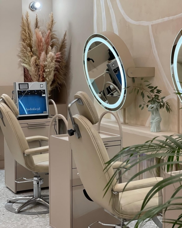 Лучшие процедуры для кожи зимой: гид по