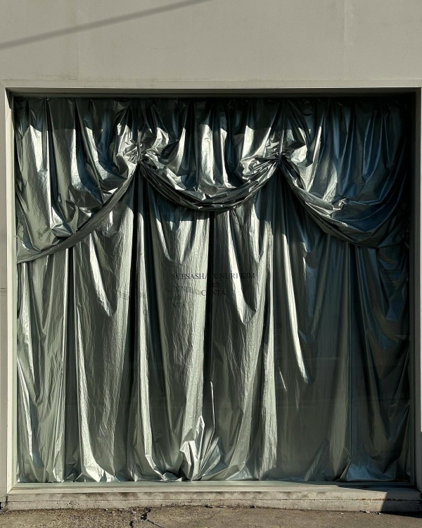 Ставка на красное и сезонный дресс-код: чек-лист